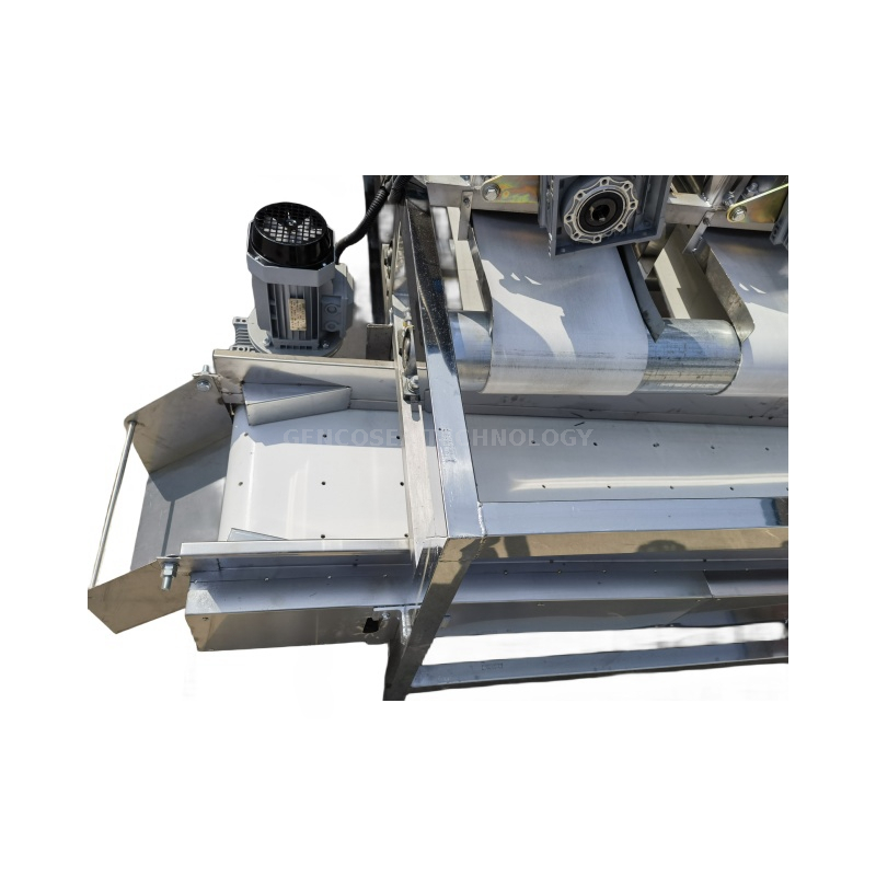 Continuous Unhulled Peanut Washing cleaning Machine 